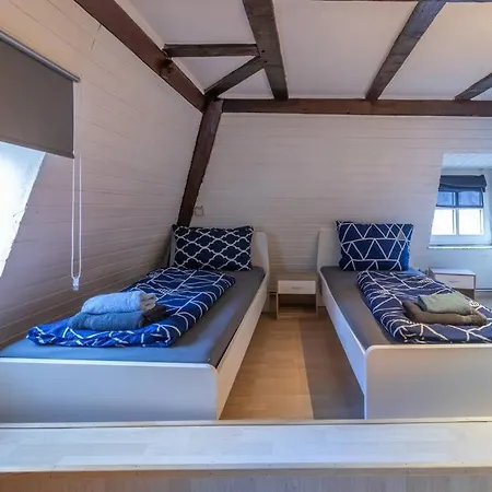 Mit 3 Baedern & 2 Kuechen Alzey